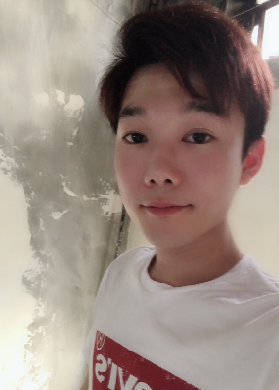 Rian的第一张照片--九龙闪婚服务中心