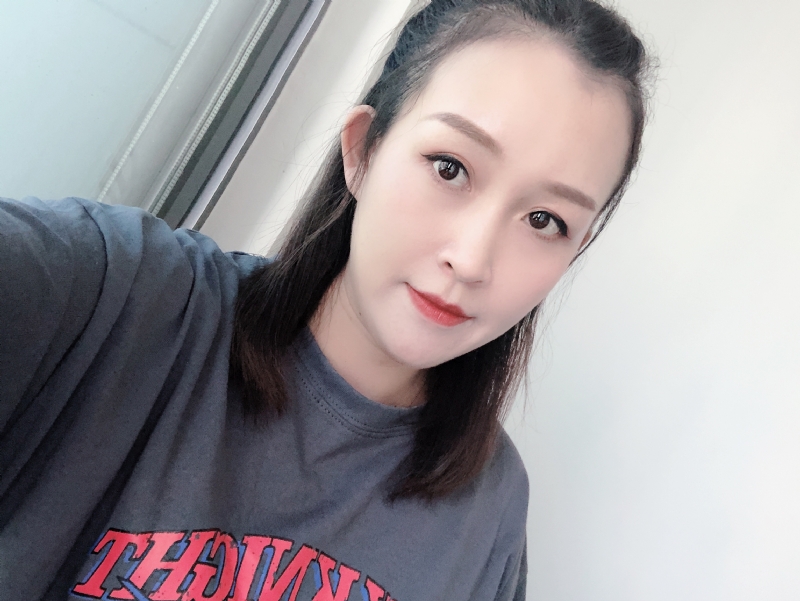 Amy的第一张照片--九龙闪婚服务中心