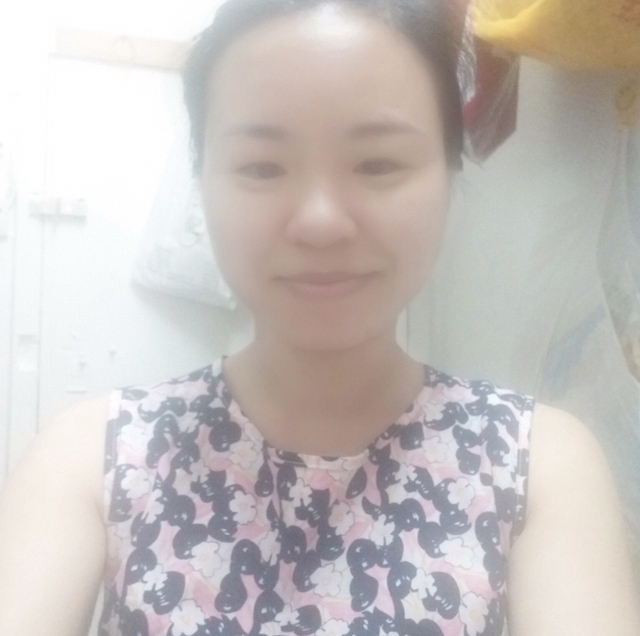 阿定的第一张照片--九龙闪婚服务中心
