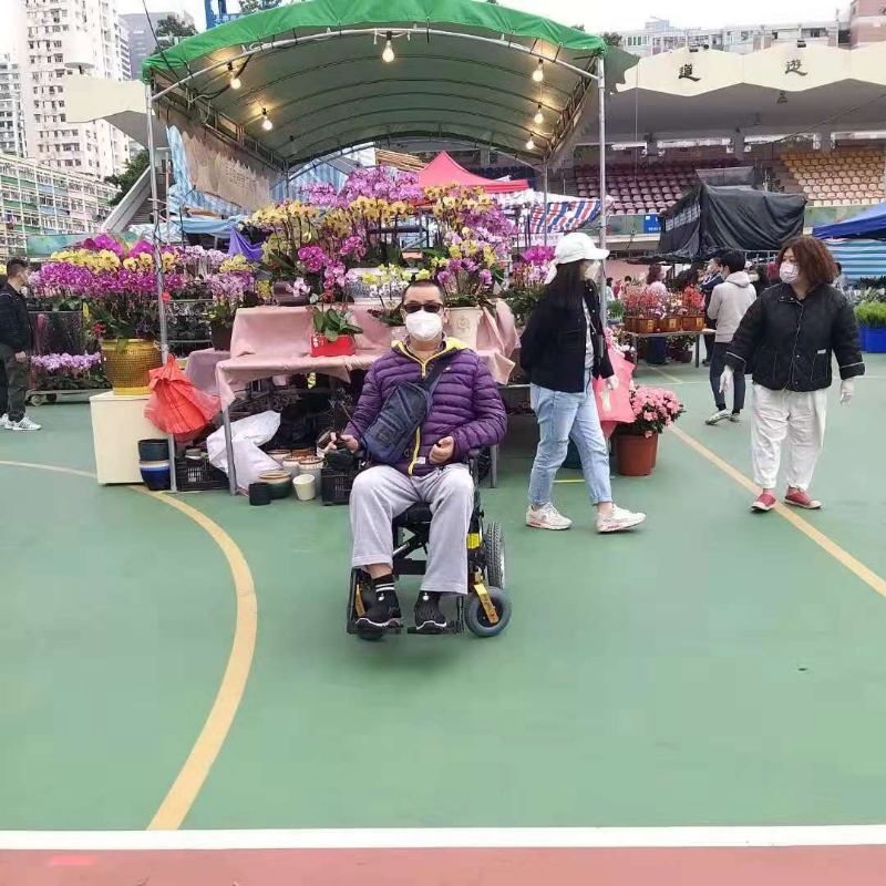 Alvin的第三张照片--九龙闪婚服务中心