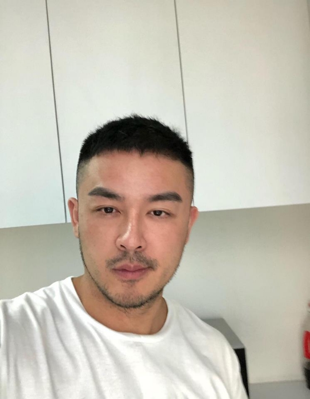 周周的第二张照片--九龙闪婚服务中心