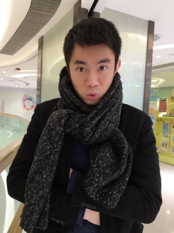 Leo的第三张照片--九龙闪婚服务中心