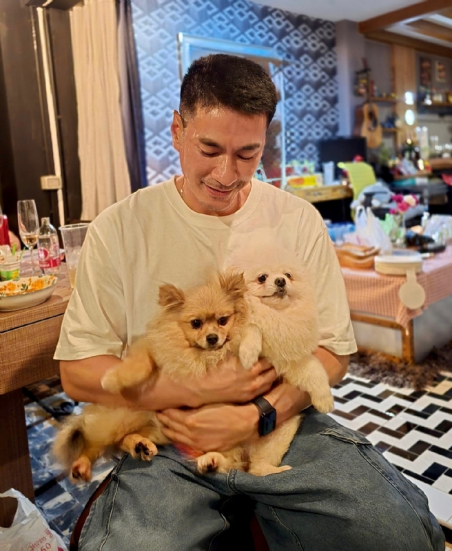 李天旭的第二张照片--九龙闪婚服务中心